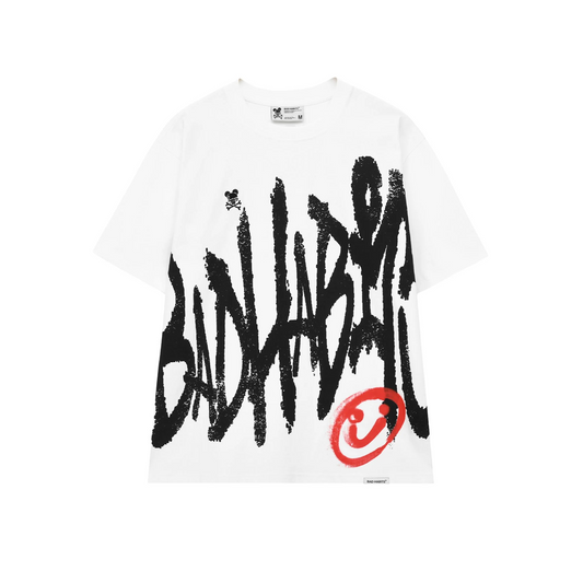 WHITE FREEHAND TYPO TEE